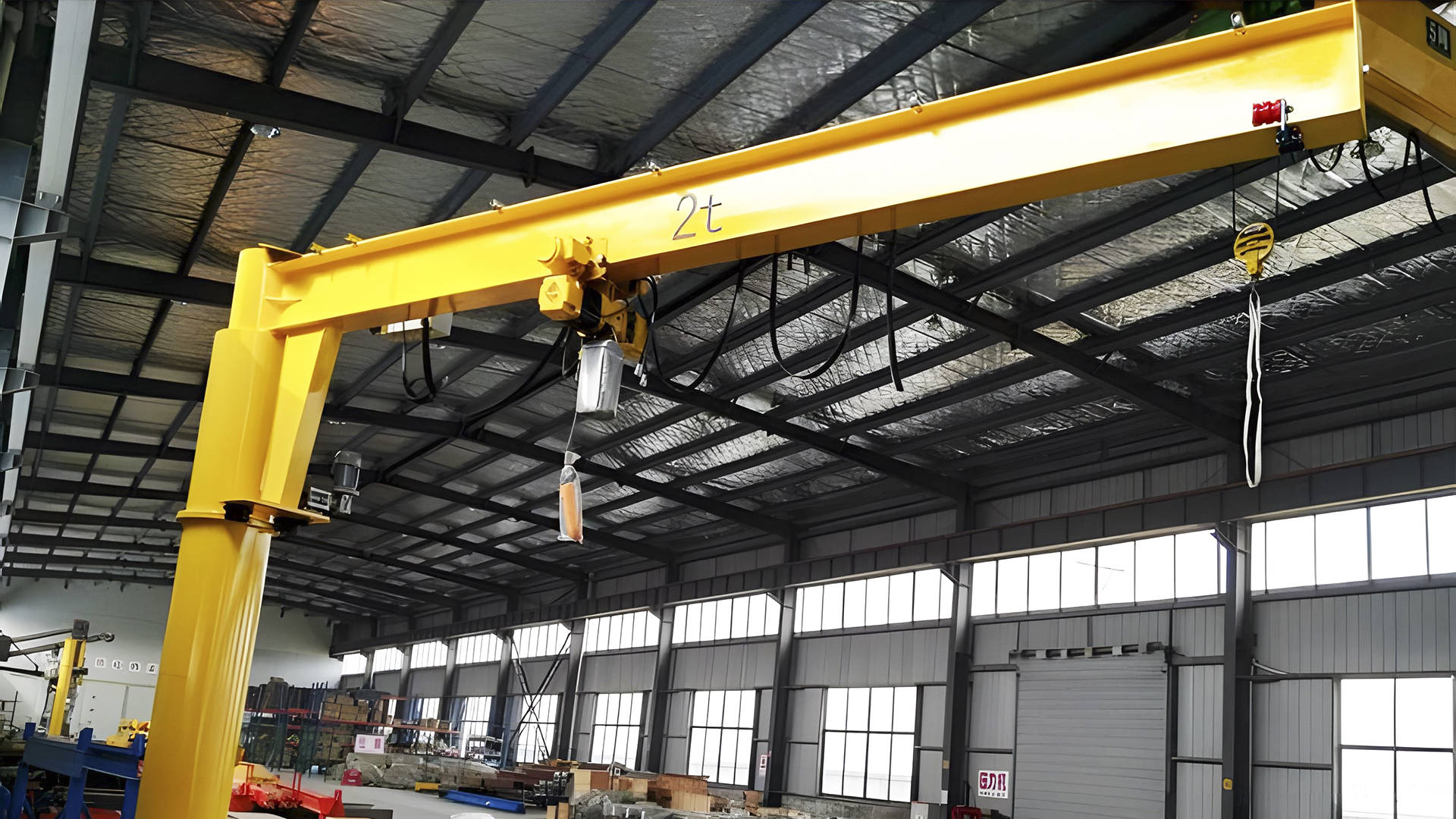 電動懸臂吊起重機 單梁結構的優(yōu)勢與應用場景